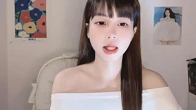 -Hottie online show from November 15, 4:11 pm