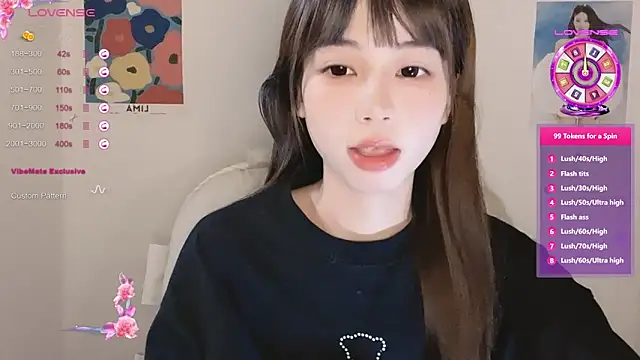 -Hottie online show from November 4, 4:22 pm