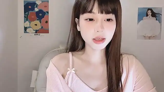 -Hottie online show from November 11, 4:13 pm