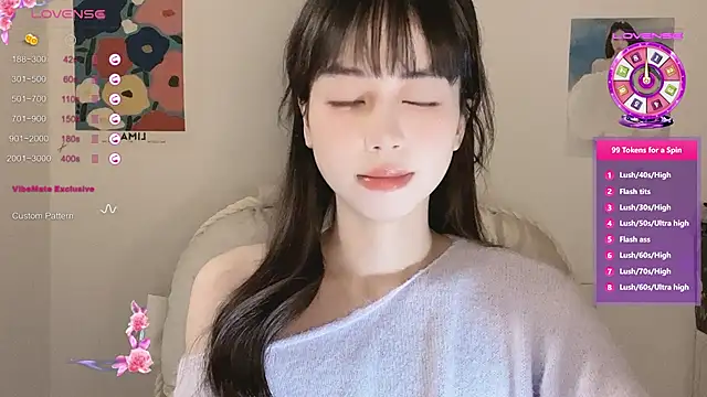 -Hottie online show from October 24, 4:17 pm