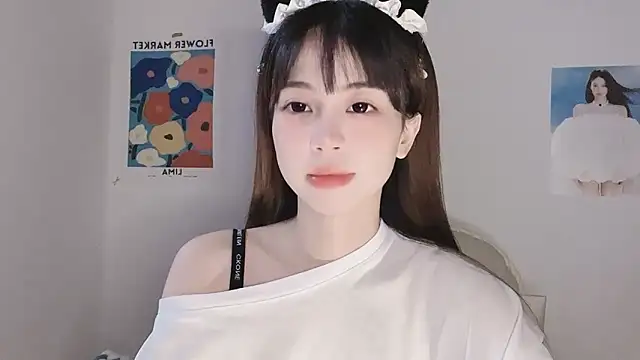 -Hottie online show from December 22, 4:07 pm