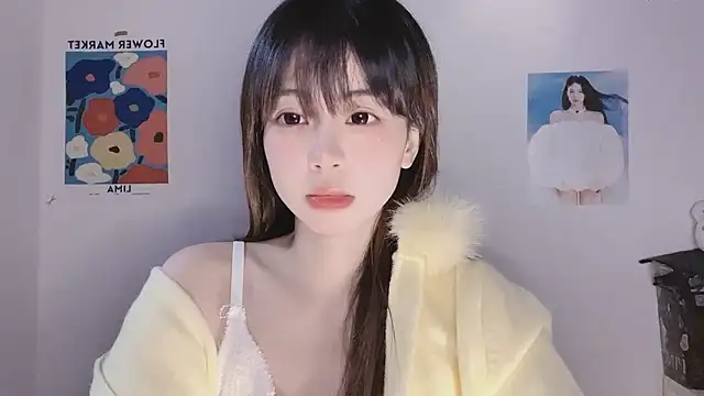 -Hottie online show from December 15, 3:51 pm