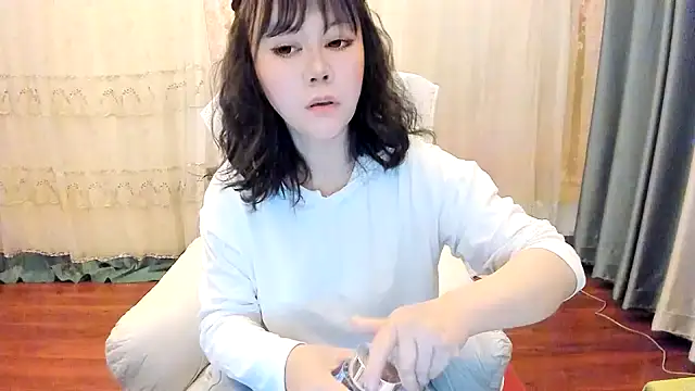 Pennyee online show from March 13, 11:54 pm