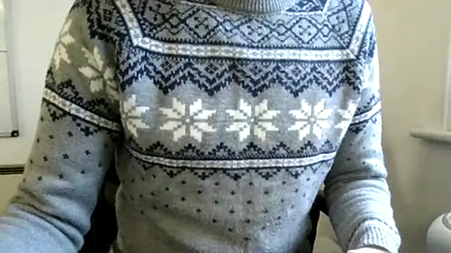 MarcusMaxx online show from December 17, 1:27 pm