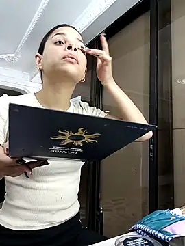 Snapshot of LadyAvalon chatting on October 24, 5:56 pm LadyAvalon online show from October 24, 5:56 pm