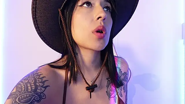 ValeriaCox online show from March 22, 2:36 pm