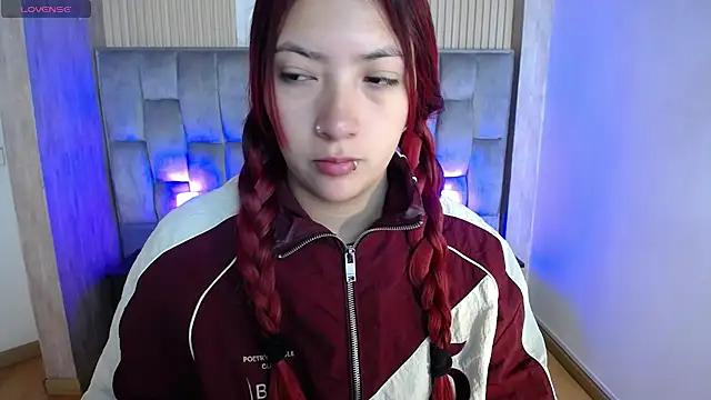 Snapshot of Mia_Rinn chatting on September 24, 1:06 pm Mia Rinn online show from September 24, 1:06 pm