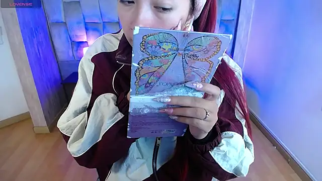 Snapshot of Mia_Rinn chatting on September 29, 1:06 pm Mia Rinn online show from September 29, 1:06 pm