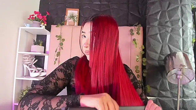 Mia Rinn online show from February 13, 2:50 pm