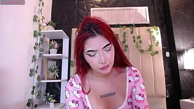 Snapshot of Mia_Rinn chatting on February 20, 4:14 pm Mia Rinn online show from February 20, 4:14 pm
