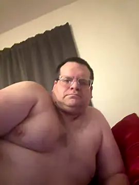 treatbobnicer online show from December 2, 11:18 am