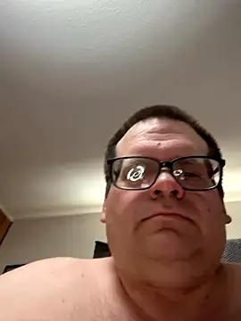 treatbobnicer online show from December 16, 5:50 pm