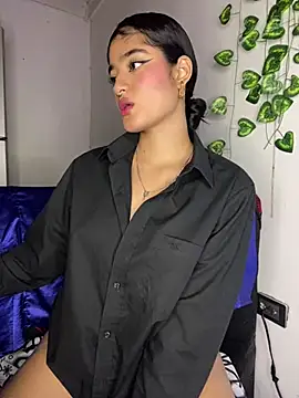 Snapshot of charlotte_9999 chatting on December 27, 11:53 pm charlotte 9999 online show from December 27, 11:53 pm