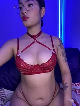 Snapshot of charlotte_9999 chatting on November 28, 7:03 pm charlotte 9999 online show from November 28, 7:03 pm