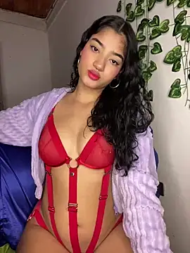 Snapshot of charlotte_9999 chatting on January 2, 7:07 pm charlotte 9999 online show from January 2, 7:07 pm