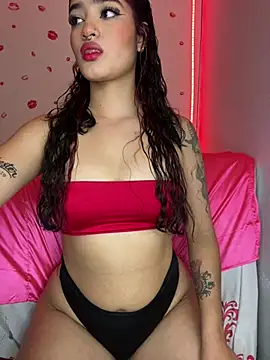 Snapshot of charlotte_9999 chatting on February 25, 7:47 pm charlotte 9999 online show from February 25, 7:47 pm