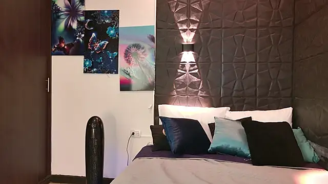 graceymilf666 online show from October 11, 11:22 am