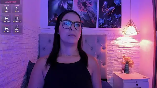 graceymilf666 online show from March 20, 11:27 am
