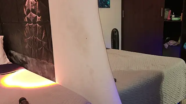 graceymilf666 online show from October 30, 11:30 am