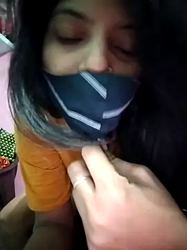 Hotty-Divya online show from November 6, 3:16 pm