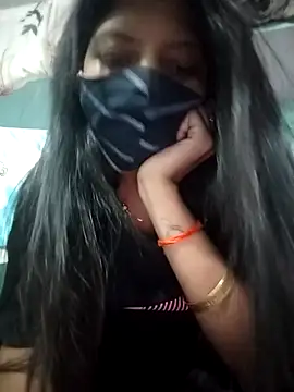 Snapshot of Hotty-Divya chatting on March 31, 2:46 am Hotty-Divya online show from March 31, 2:46 am