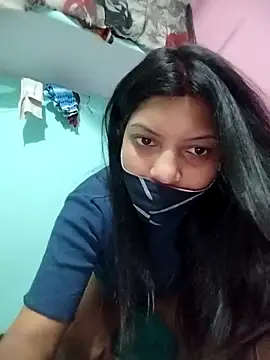 Hotty-Divya online show from March 30, 3:30 am