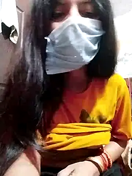 Snapshot of Hotty-Divya chatting on December 24, 2:43 am Hotty-Divya online show from December 24, 2:43 am