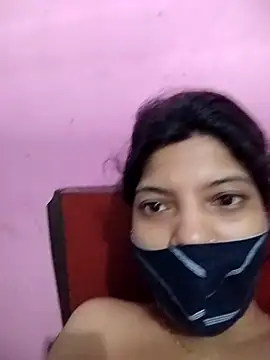 Snapshot of Hotty-Divya chatting on September 25, 3:01 am Hotty-Divya online show from September 25, 3:01 am