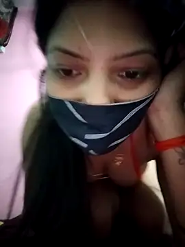 Hotty-Divya online show from March 26, 2:26 pm