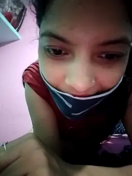 Snapshot of Hotty-Divya chatting on September 8, 3:00 pm Hotty-Divya online show from September 8, 3:00 pm