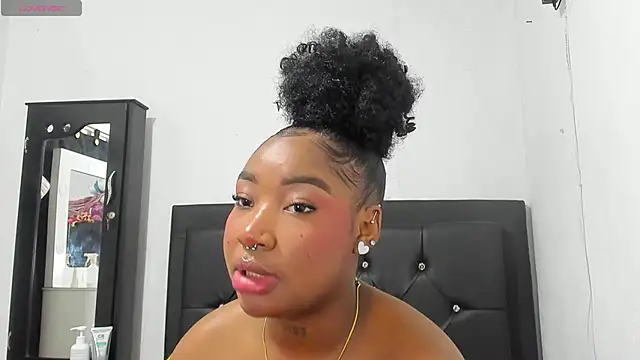 Snapshot of Natassha_brown1 chatting on October 14, 12:50 pm Natassha brown1 online show from October 14, 12:50 pm