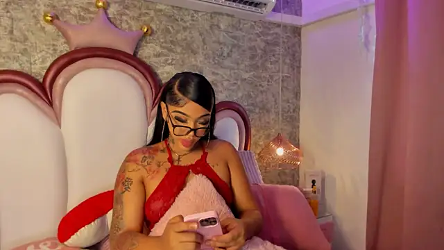 Mia Jansen online show from March 13, 1:49 pm