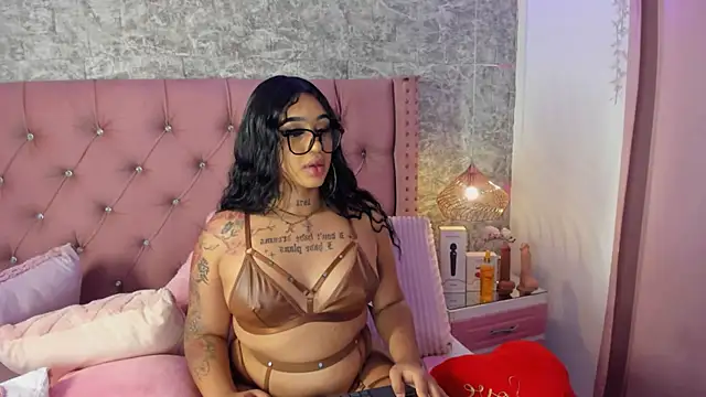 Mia Jansen online show from February 19, 1:41 pm