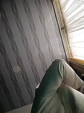 Lesly 10- online show from November 13, 3:49 pm