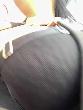 Lesly 10- online show from March 28, 8:10 pm