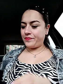Snapshot of Lesly_10- chatting on October 6, 9:59 pm Lesly 10- online show from October 6, 9:59 pm