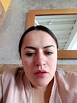 Snapshot of Lesly_10- chatting on October 14, 1:01 pm Lesly 10- online show from October 14, 1:01 pm