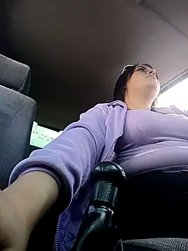 Lesly 10- online show from December 19, 5:26 pm