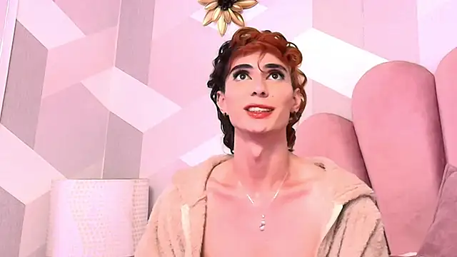 KylieMonnett online show from February 6, 9:16 am