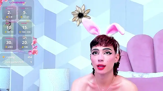 KylieMonnett online show from March 16, 12:45 am