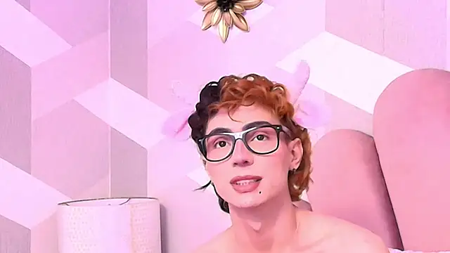 KylieMonnett online show from March 26, 10:07 pm