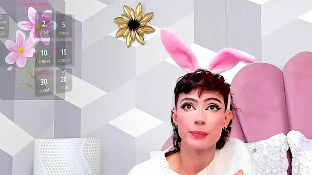 KylieMonnett online show from March 19, 1:32 am