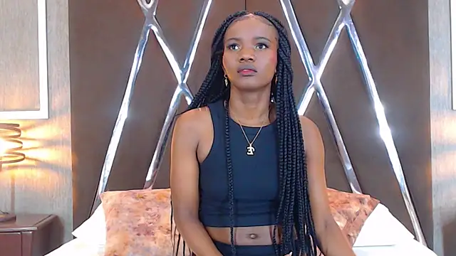 Snapshot of EmilyKnight chatting on January 25, 7:28 pm EmilyKnight online show from January 25, 7:28 pm