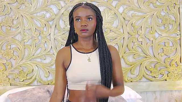 Snapshot of EmilyKnight chatting on February 5, 2:59 pm EmilyKnight online show from February 5, 2:59 pm