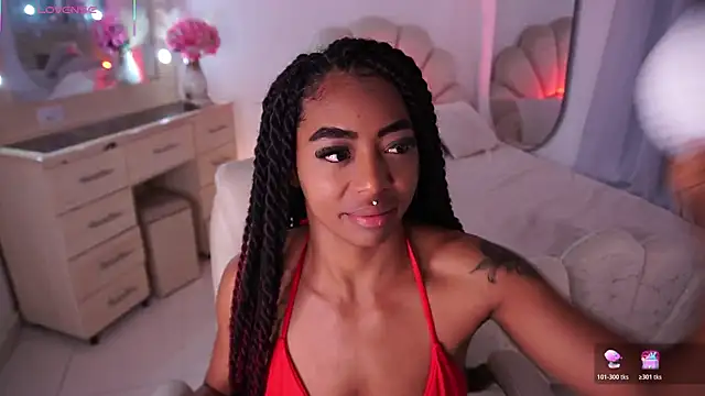 Alondrasparrow2 online show from July 14, 9:58 am