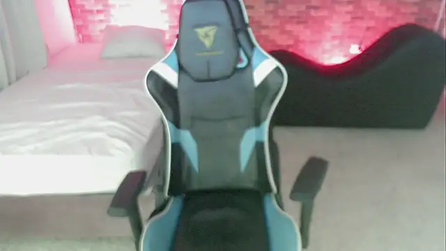 zacariasss  online show from September 22, 5:02 am