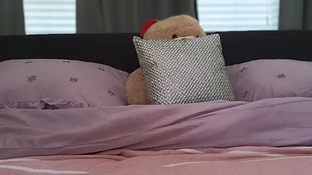 longislandprincess online show from March 14, 7:09 pm