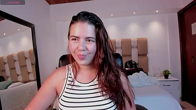 Lyssa Muller online show from October 19, 1:58 pm