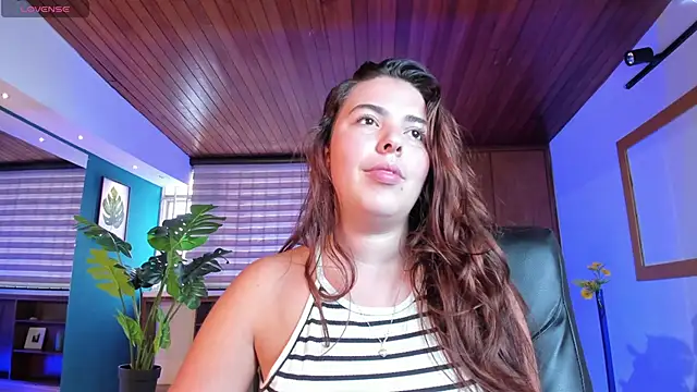 Lyssa Muller online show from October 9, 1:22 pm