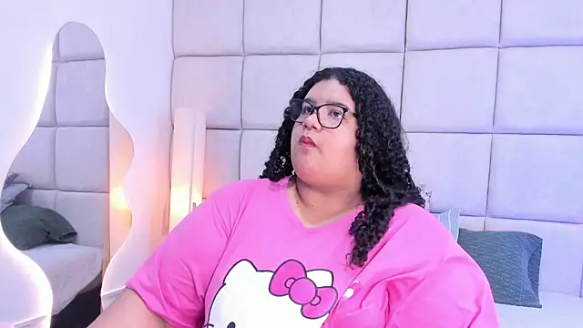 Snapshot of Miley_Collins chatting on November 12, 12:42 pm Miley Collins online show from November 12, 12:42 pm